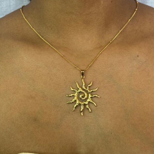 collier ilona